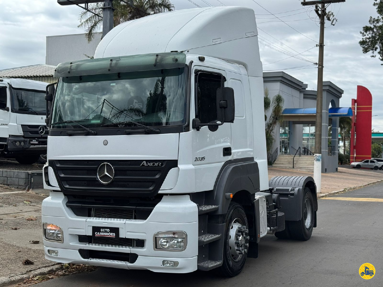 CAMINHAO MERCEDES-BENZ MB 2035 Cavalo Mecânico Cavalo 4x2 Beto Caminhões Piracicaba AMERICANA SÃO PAULO SP